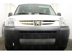 Защита радиатора Peugeot Partner I (рестайлинг) 2002-2012 chrome низ