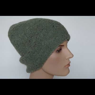 Зеленая женская шапка Vizio Италия 7006 CL