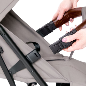 Коляска прогулочная Coletto Maya Automatic orange