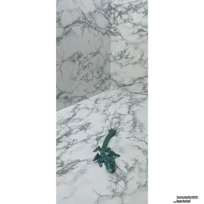 Дракон с розой