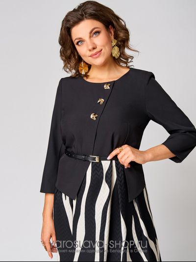 Платье женское А-силуэта в черно-белом цвете