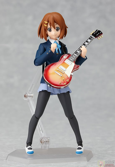 Фигурка фигма Юи Хирасава (figma Hirasawa Yui School Uniform Ver.)