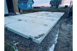 Стоянка из дорожных плит СМК-1