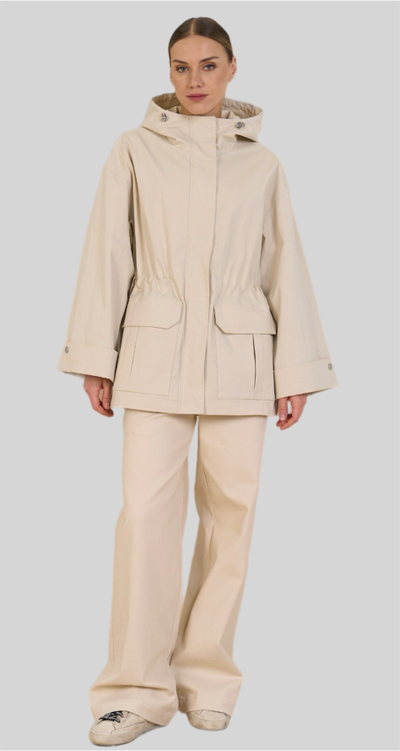 Куртка-парка с водоотталкивающим эффектом в молочном цвете