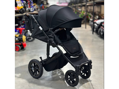 Детская коляска 3 в 1 Luxmom 808 Черный Экокожа