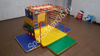 Детский спортивный комплекс Формула здоровья Кубик У Плюс - пример в интерьере