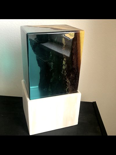 Светильник ночник из дерева и смолы &quot;Риф&quot;