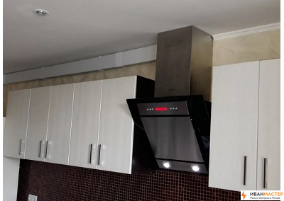 Установка и подключение электрической вытяжки на кухне Москве ИВАНМАСТЕР