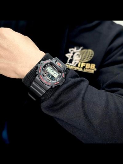 Часы Casio G-Shock DW-6900TR-1