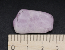 Кунцит (Сподумен), галтовка, Бразилия (28*17*9 мм, 7,8 г) №27049