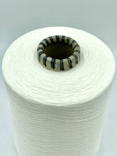 EMILCOTONI SPA art. CASHCOTTON Nm. 2/60 ХЛОПОК 85%, КАШЕМИР 15%  3000 метров в 100 граммах, цв. 01 БЕЛЫЙ