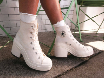 Chucks heels discount