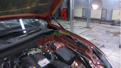 Упоры (амортизаторы) капота для Mitsubishi Outlander III