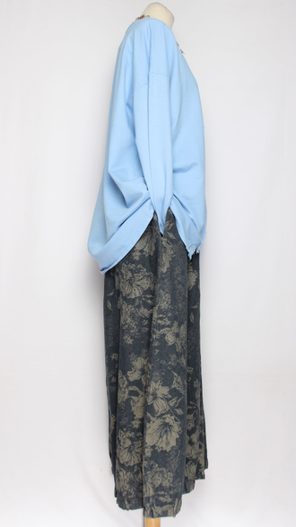 Джемпер Бохо хлопок "Цветок пайетки" фуксия, голубой до р.54