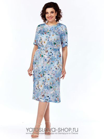 Платье прямое из вискозы голубого цвета с рисунком
