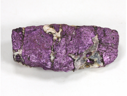 Пурпурит с прожилками, коллекционный образец, Намибия (48*20*16 мм, 28 г) №37554