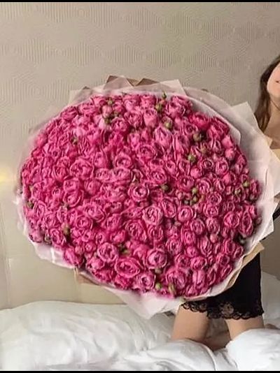 101 кустовая пионовидная роза