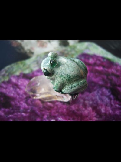 Кольцо-талисман с изумрудом &quot;Исполняющая желания, Древняя Лягушка&quot;