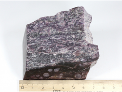 Чароит, полированный, Россия, Якутия (Саха) (70*56*48 мм, 327 г) №35709