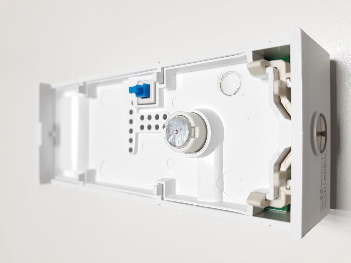 Радиаторный счетчик распределитель INDIV X 10R Danfoss Теплосчетчик на батарею тепла Данфосс прибор