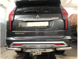 Защита заднего бампера уголки d60 для Mitsubishi Pajero Sport (2021-...)
