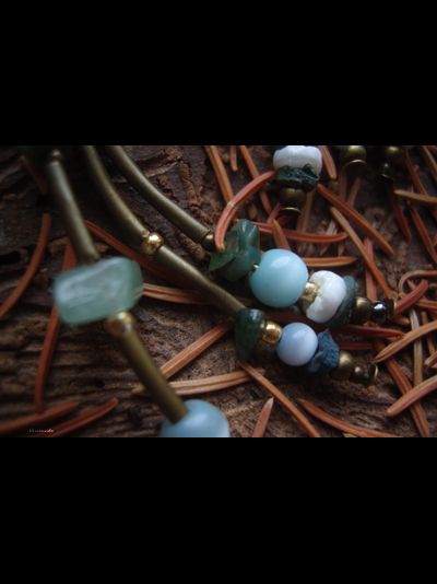 Благотворительность. Серьги с камнями "Сказки на концах хвойных иголочек"