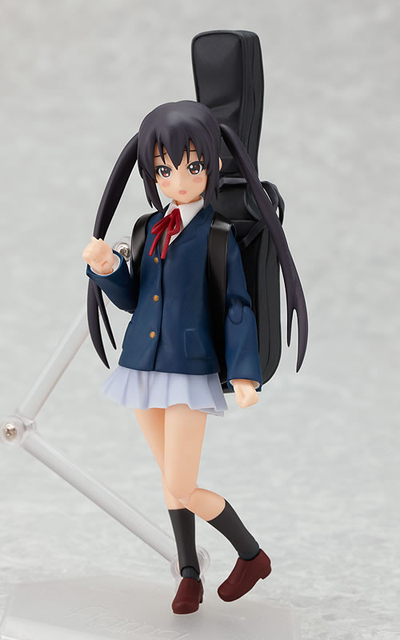 Фигурка фигма Адзуса Накано (figma Nakano Azusa School Uniform Ver.)
