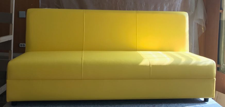 Алиса сколько стоят диваны. Диваны и. п. волчанов. диванчик небольшой с ножками-кубышками желтенькие выдвигался вперед. диваны в новосибирске туда-сюда.