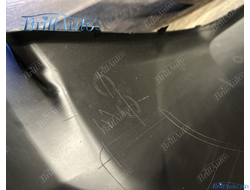 Передний бампер Toyota Land Cruiser 200 16-23 под окрас