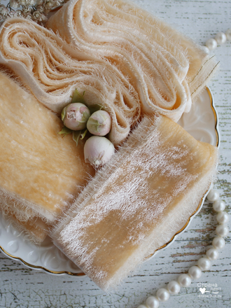 Бархатная лента MANGO FRUIT VELVET 2 СМ * 138 СМ