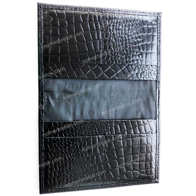 ОБЛОЖКА 2в1, АВТОДОКУМЕНТЫ + ОТДЕЛЫ ДЛЯ КАРТ И ВИЗИТОК. КОЖА «КАЙМАН»