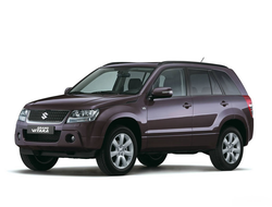 Автомобильные чехлы Suzuki Grand Vitara новая 5 дв. (задн. деленная 40/60) с 2005-2014