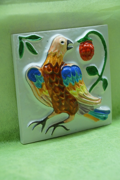 Сокол-Cпутник (изразцовая плитка)