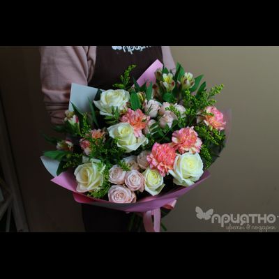 Букет цветов на 8 марта № 716