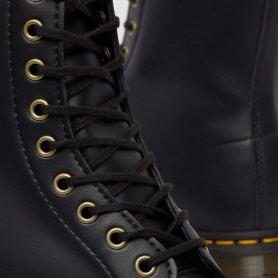 Ботинки Dr. Martens 1490 Vegan Black Felix Rub Off