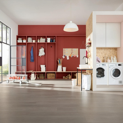 Биополы Wineo PURLINE 1000 wood XL Дуб Спокойный Пепельный PLC308R в интерьере комнаты