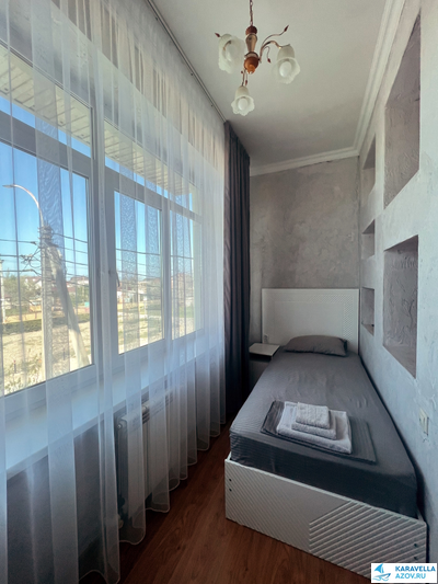 Дом на Курортной  №575  3х местный номер  2 этаж № 206