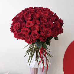 Доставка цветов в Волгограде - FLOWER34.RU - Букет из 51 красной розы 70 см