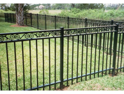 Стальные ограждения. Купить от производителя. Монтаж забора под ключ | ГОРЗАБОР