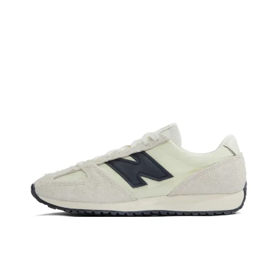 New Balance 471 Slip Resistant Beige