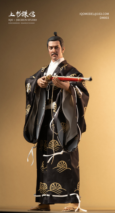 Уэсуги Кэнсин (версия без доспехов) - КОЛЛЕКЦИОННАЯ ФИГУРКА 1/6 scale Warring States DRAGON OF ECHIGO KENSHIN Full dress version (DM003) - IQOMODEL