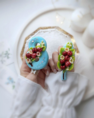 ВЕТОЧКА С ВИШЕНКАМИ