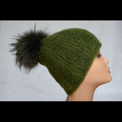 Стильная женская шапка с помпоном Vizio Италия 6467 зеленая