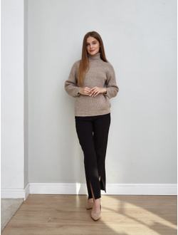 Свитер женский бежевый