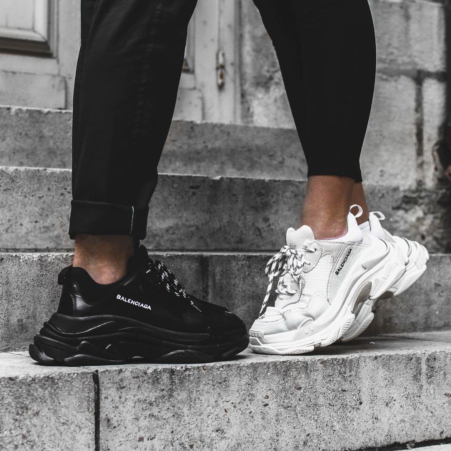 Balenciaga кроссовки купить в Москве — Баленсиага официальный сайт на ...