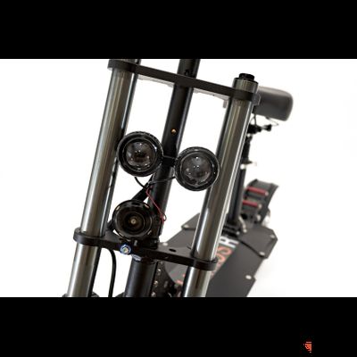 ЭЛЕКТРОСАМОКАТ Currus R11