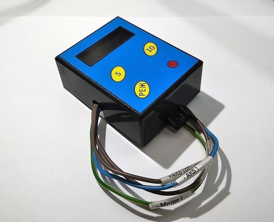 Таймер-счетчик  для контроля проката детских электромобилей