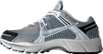 Nike vomero 45 online