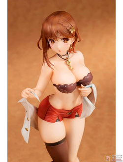 Фигурка 1/7 Райзалин Стаут (Reisalin Stout Okigae Mode ver.)
