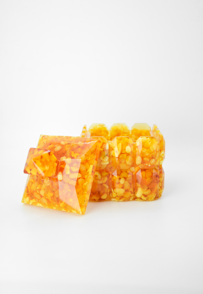 Шкатулка "Царская" с белым янтарем